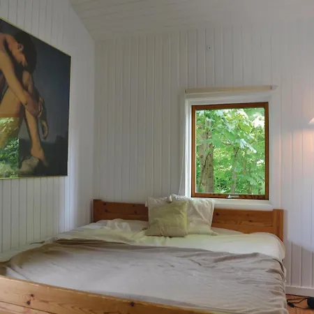 Сasa de vacaciones Two-bedroom Holiday In Hyllinge *