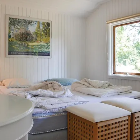 Сasa de vacaciones Two-bedroom Holiday In Hyllinge *